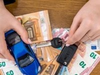 Visiems jūsų finansininkams